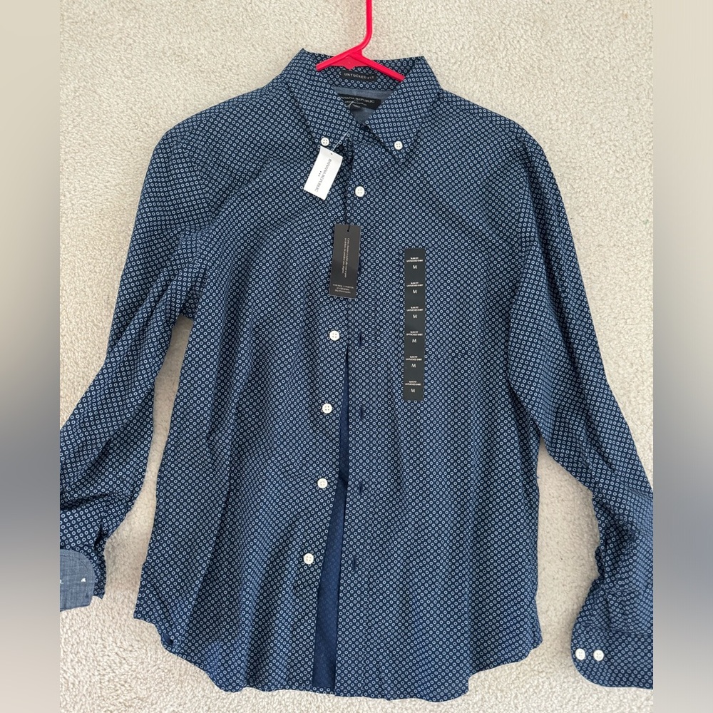 Banana Republic Men’s button down shirt Medium NWT